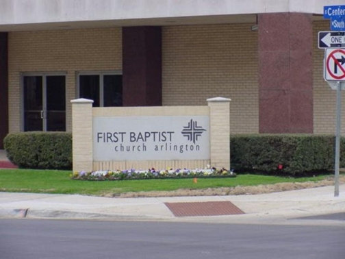 Custom Stone Sign in Dallas TX | First Baptist Church